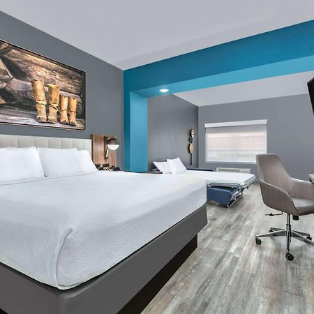 La Quinta By Wyndham Decatur Hotell Eksteriør bilde