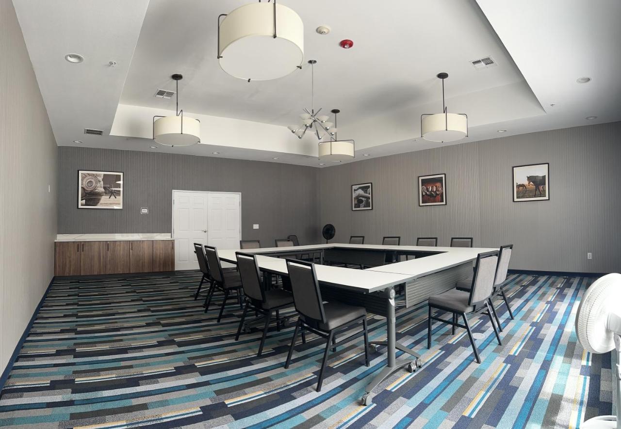 La Quinta By Wyndham Decatur Hotell Eksteriør bilde