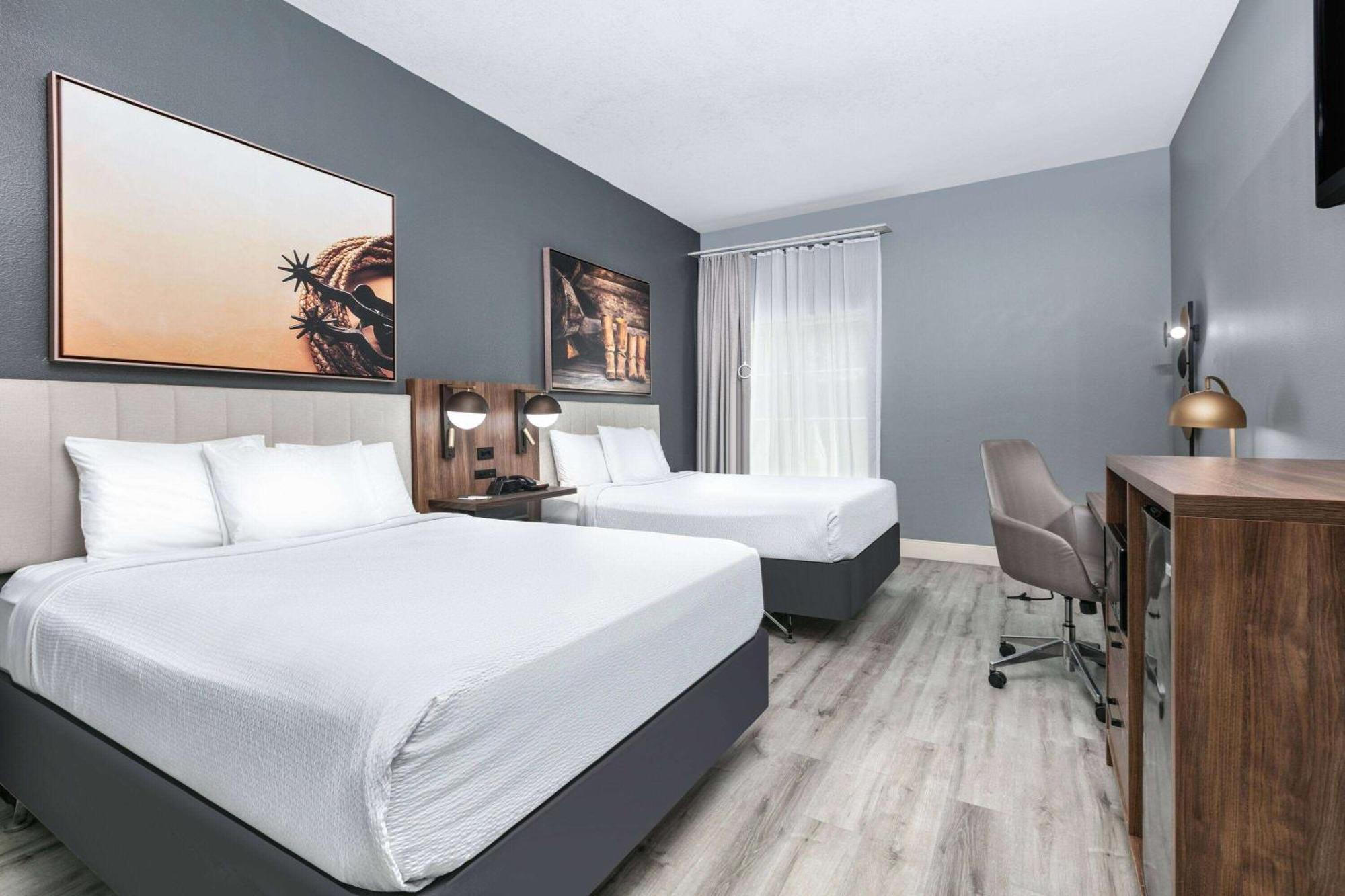 La Quinta By Wyndham Decatur Hotell Eksteriør bilde