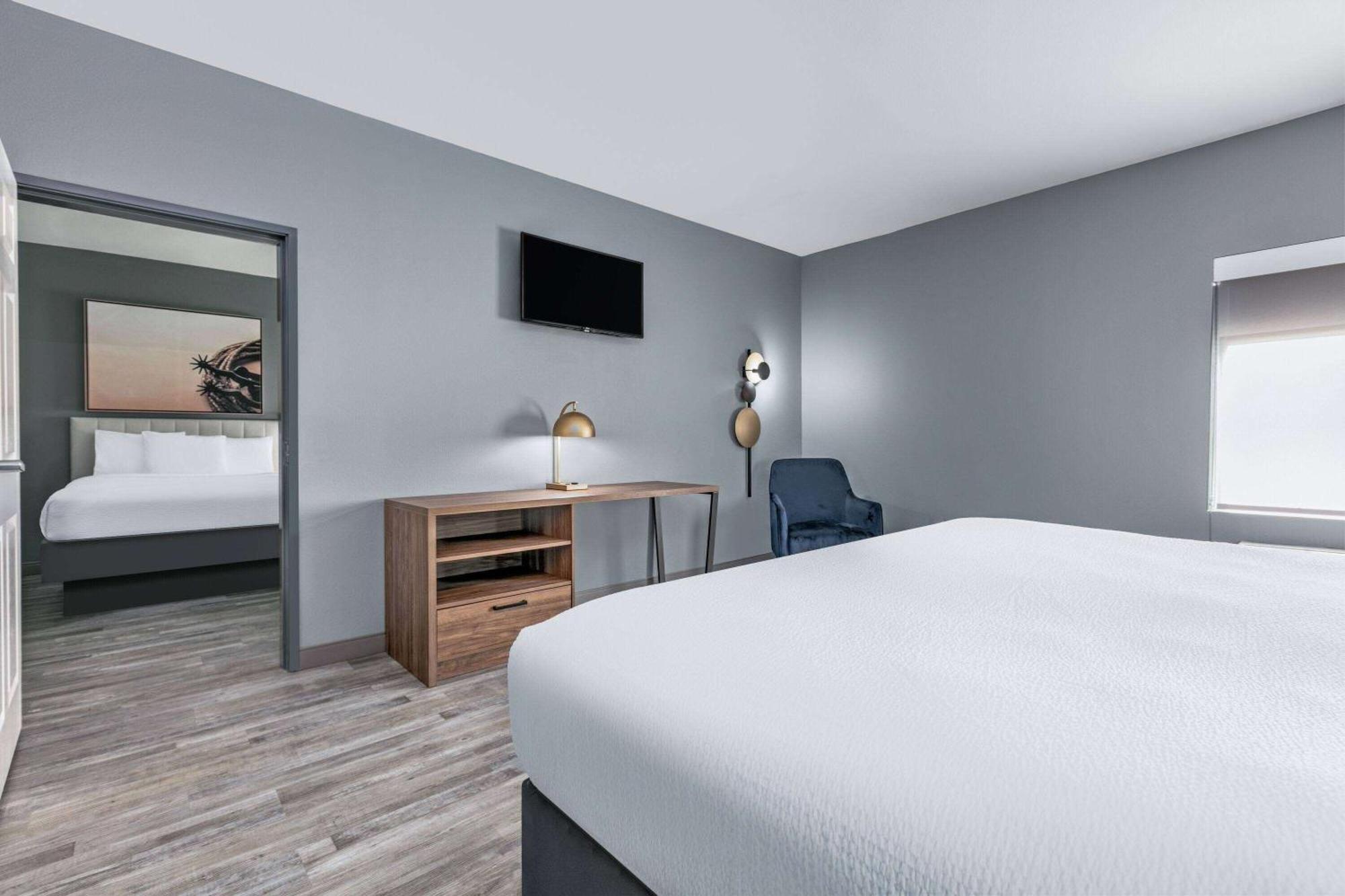 La Quinta By Wyndham Decatur Hotell Eksteriør bilde